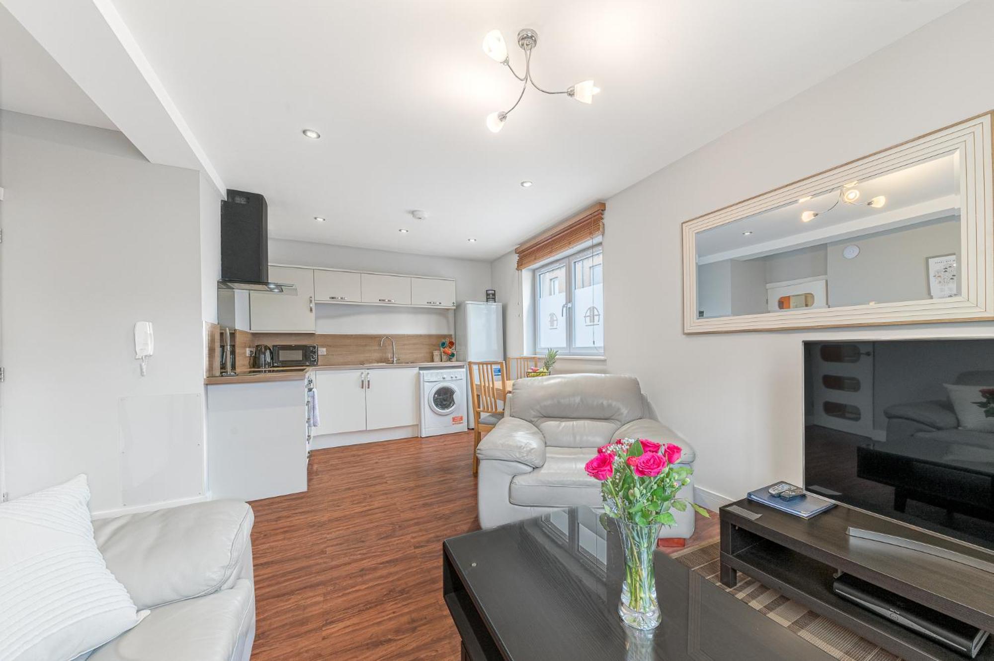 Abbey Apartments Modern Aparthotel For Tourists & Professionals Barrow-in-Furness Стая снимка