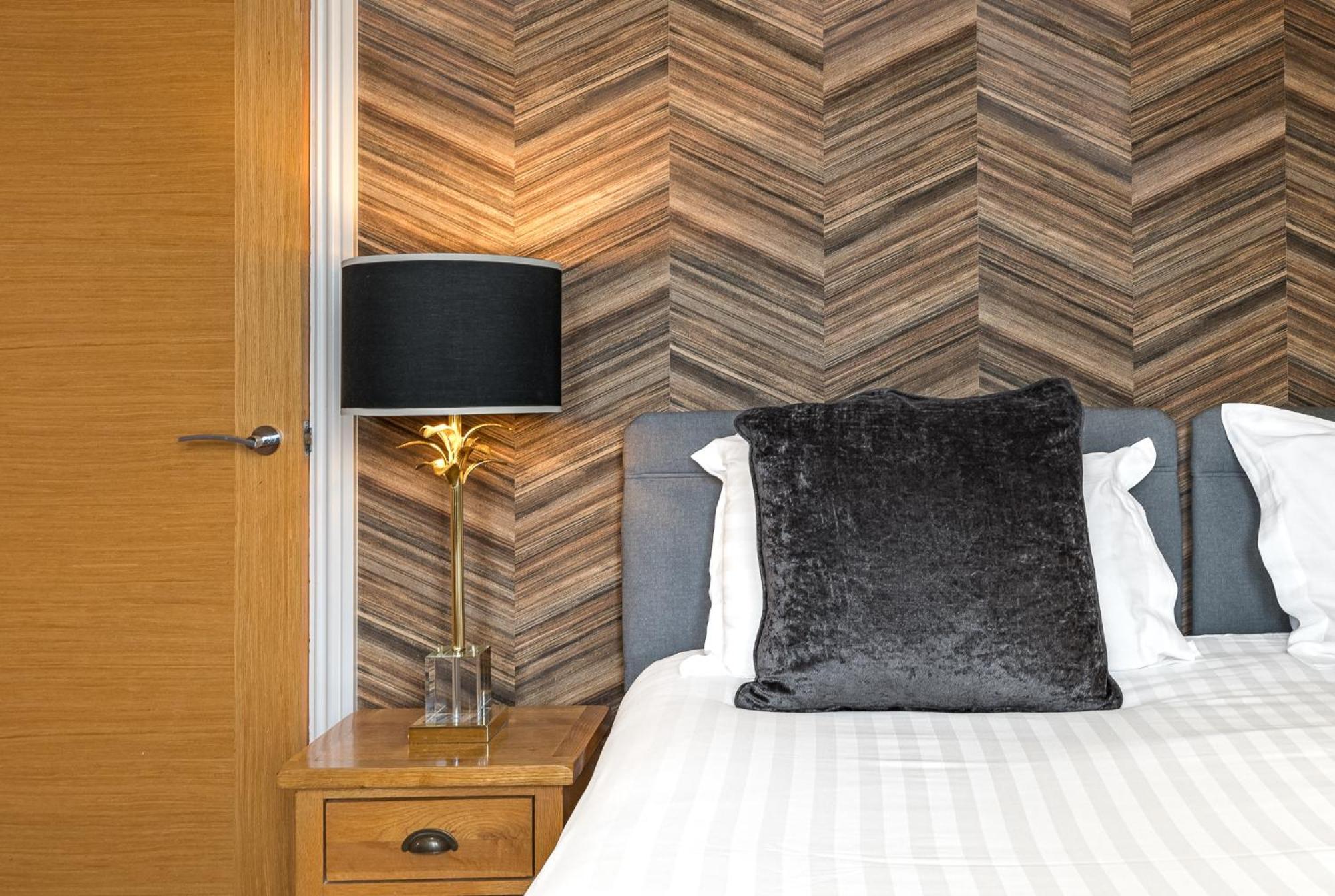 Abbey Apartments Modern Aparthotel For Tourists & Professionals Barrow-in-Furness Стая снимка